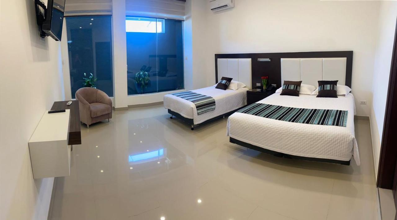 Hotel Innova 塔里哈 外观 照片