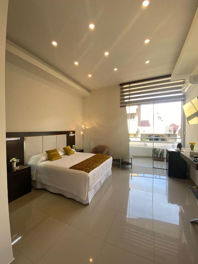 Hotel Innova 塔里哈 外观 照片